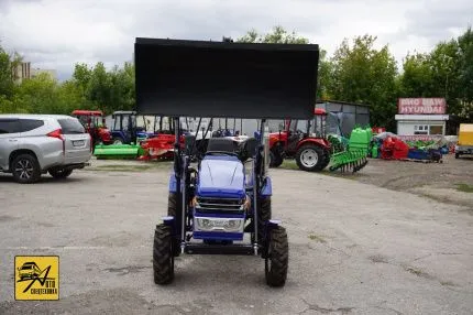 Минитрактор Русич Т-21 с фронтальным погрузчиком