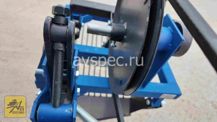 Картофелекопалка КВ - 03 со смещением для мини-тракторов