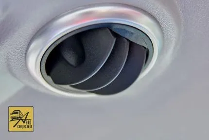 Минитрактор Xingtai XT-504 с кабиной