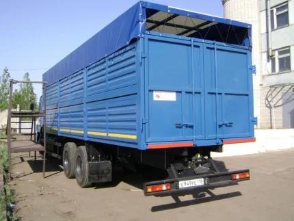 Скотовоз полуприцеп