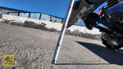 Трактор Lovol TE 244 HT с отвалом Феникс