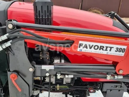 Погрузчик F-300 на Dongfeng 244 G2​