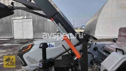 Фронтальный погрузчик для ременного минитрактора