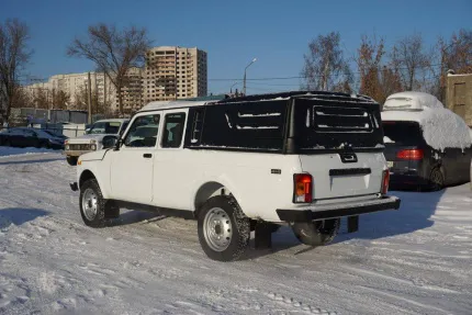 Пикап НИВА 232900 4х4 - 5-мест с грузовым отсеком