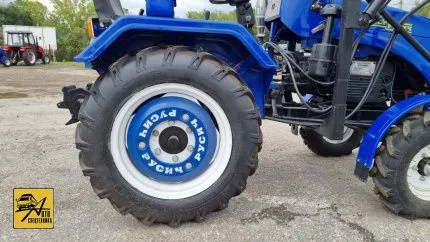 Минитрактор Русич Т-21 с фронтальным погрузчиком