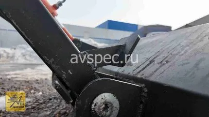 Фронтальный погрузчик для ременного минитрактора