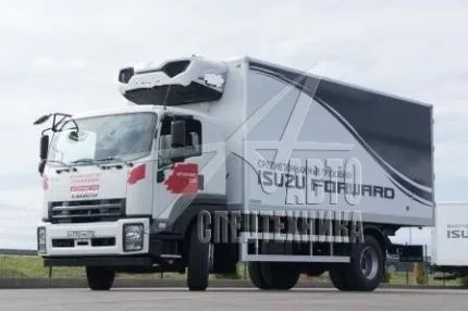 ISUZU FORWARD 18.0 с изотермическим фургоном сэндвич панель