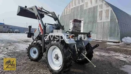 Фронтальный погрузчик для ременного минитрактора