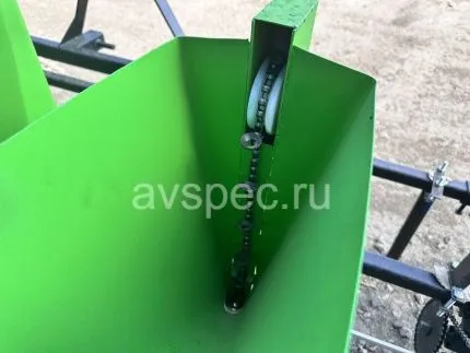 Чеснокосажалка (сеялка чеснока) четырехрядная