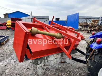 Коммунальная подметальная щетка