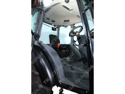 Минитрактор SOLIS 50 с кабиной Минитрактор SOLIS 50 с кабиной