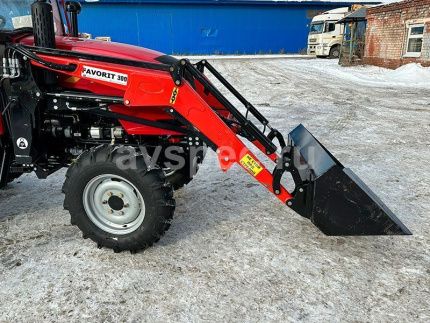Минитрактор Dongfeng DF-404C G2 с кабиной с фронтальным погрузчиком