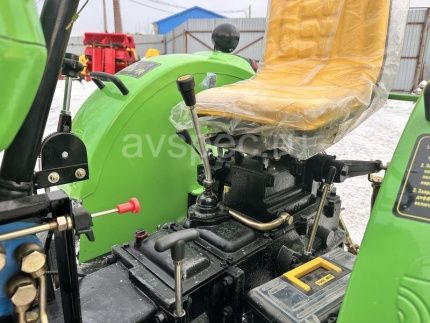 Минитрактор Синтай (Xingtai) XT-244 (I) Минитрактор Синтай (Xingtai) XT-244 (I)