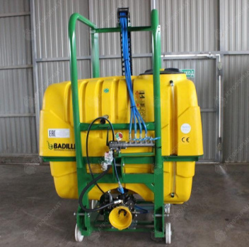 Опрыскиватель навесной COBRA 1000 (BADILLI) Опрыскиватель навесной COBRA 1000 (BADILLI)