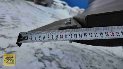 Отвал для уборки снега на ременные трактора усиленный Отвал для уборки снега на ременные трактора усиленный