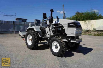 Обзор модели Русич Т18 Чувашпиллер трактор rusich t18 chuvashpiller