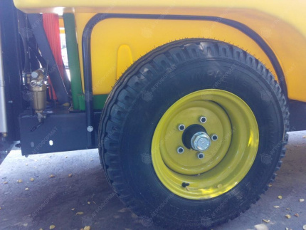 Опрыскиватель прицепной RANGER-W 2000 (BADILLI) Опрыскиватель прицепной RANGER-W 2000 (BADILLI)