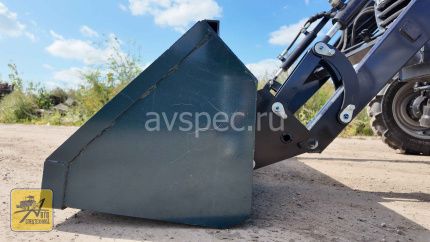 Трактор LOVOL TE 244 без каб c погрузчиком Феникс ПФН