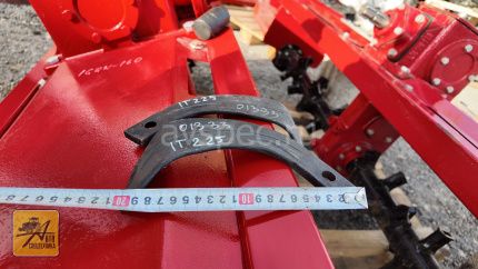 Нож для почвофрезы IT225 с ребром жесткости (Фрезы 1GQN-120/140/160) Нож для почвофрезы IT225 с ребром жесткости (Фрезы 1GQN-120/140/160)