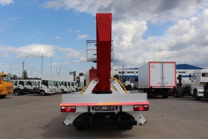 Автогидроподъёмник JAC N 56