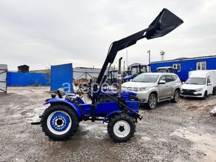 Минитрактор Русич Т-30 ВОМ 4x4 с фронтальным погрузчиком Минитрактор Русич Т-30 ВОМ 4x4 с фронтальным погрузчиком