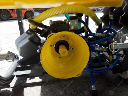 Опрыскиватель навесной CLASS 200 (BADILLI)