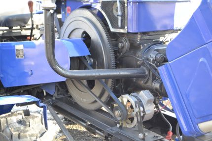 Минитрактор Русич Т-30 ВОМ