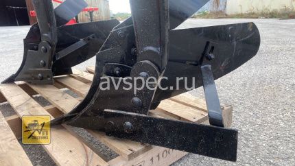 Плуг корпусный 1l-230 Плуг корпусный 1l-230