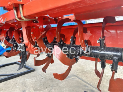 Почвофреза 1GQN-160 со средним редуктором
