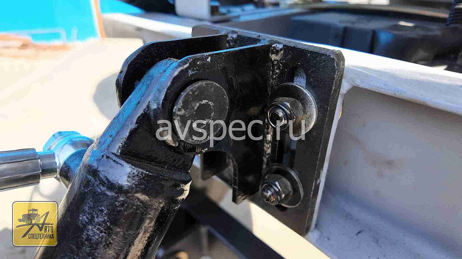 Отвал коммунальный усиленный на минитрактор