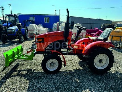 Обзор модели Русич Т18 Чувашпиллер трактор rusich t18 chuvashpiller