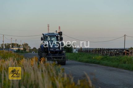 Трактор Трактор Scout Series  TD Premium G3 