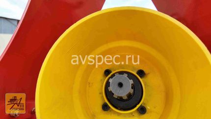 Почвофреза 1GQE 2.2 с боковом редуктором