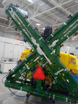 Опрыскиватель навесной X-TREME 1000 (BADILLI) Опрыскиватель навесной X-TREME 1000 (BADILLI)