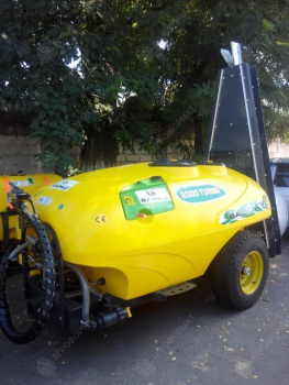 Опрыскиватель прицепной RANGER-W 2000 (BADILLI) Опрыскиватель прицепной RANGER-W 2000 (BADILLI)