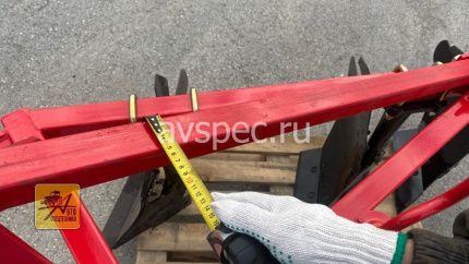 Плуг корпусный 1l-230 Плуг корпусный 1l-230