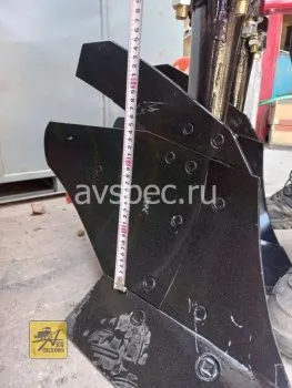 Плуг двухкорпусный 1l-330
