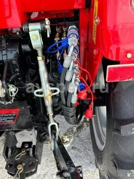 Минитрактор Dongfeng DF-404C G2 с кабиной с фронтальным погрузчиком