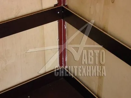 Промтоварный фургон КамАЗ 65115